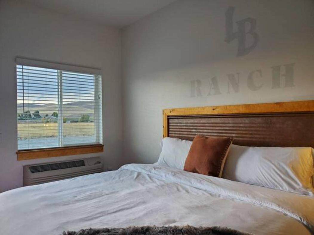 Lazy Bear Ranch Hotel Weiser Ngoại thất bức ảnh